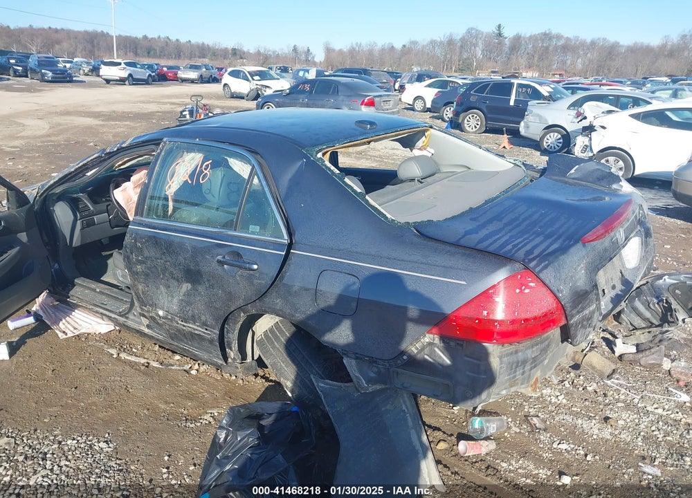 2007 HONDA ACCORD 2.4 EX VIN: 1HGCM56887A208807