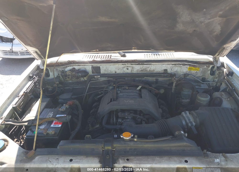 1999 ISUZU TROOPER S VIN: JACDJ58X7X7922164