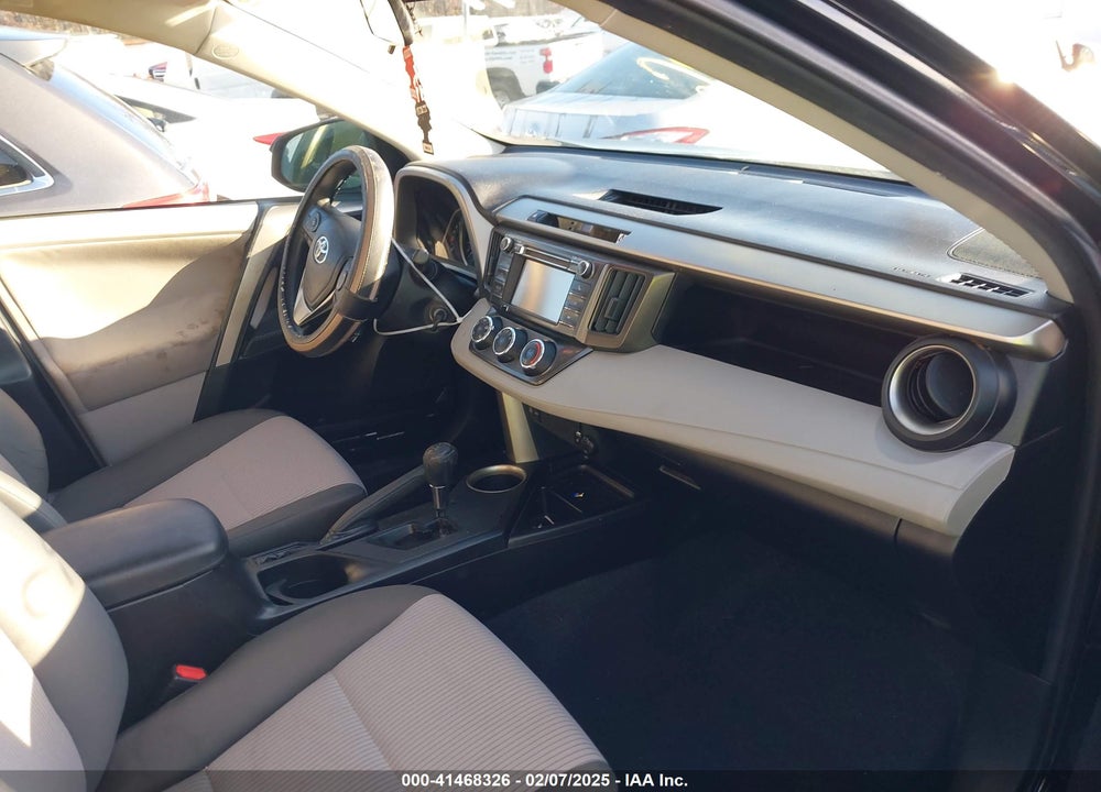 2013 TOYOTA RAV4 VIN: 2T3BFREV0DW008827