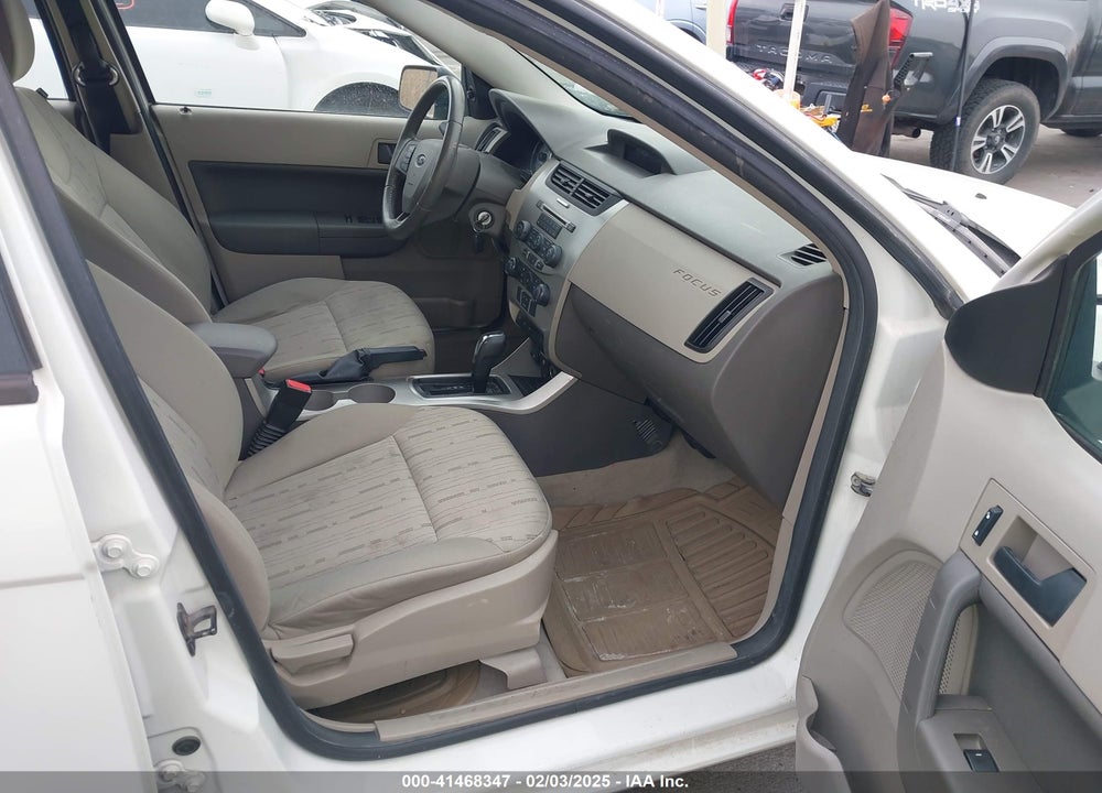 2009 FORD FOCUS SE VIN: 1FAHP35N69W208355