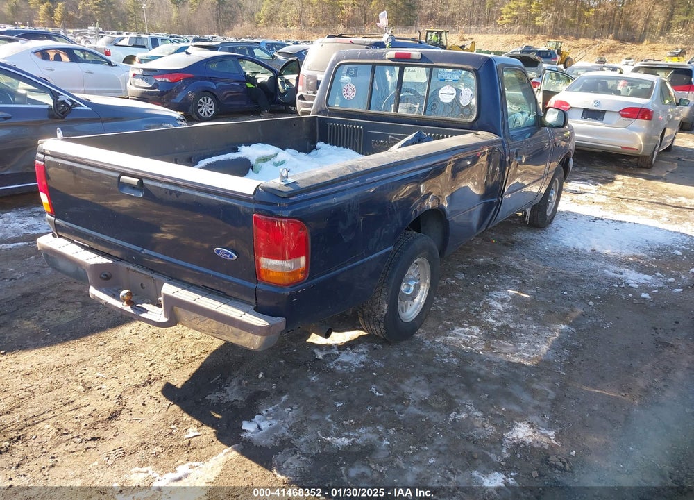 1995 FORD RANGER VIN: 1FTCR10U2STA10011