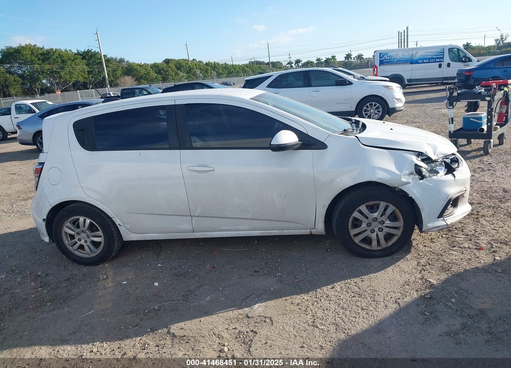 2017 CHEVROLET SONIC VIN: 1G1JG6SH2H4166023