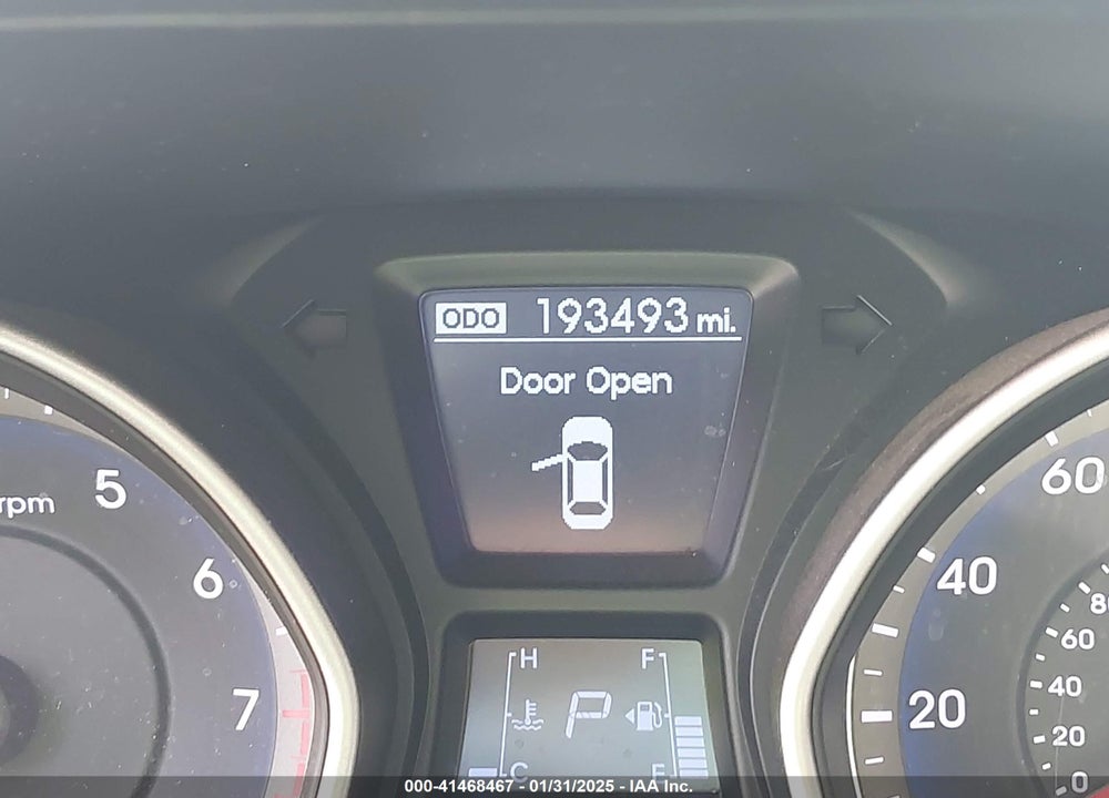 2013 HYUNDAI ELANTRA GT VIN: KMHD35LE8DU112553