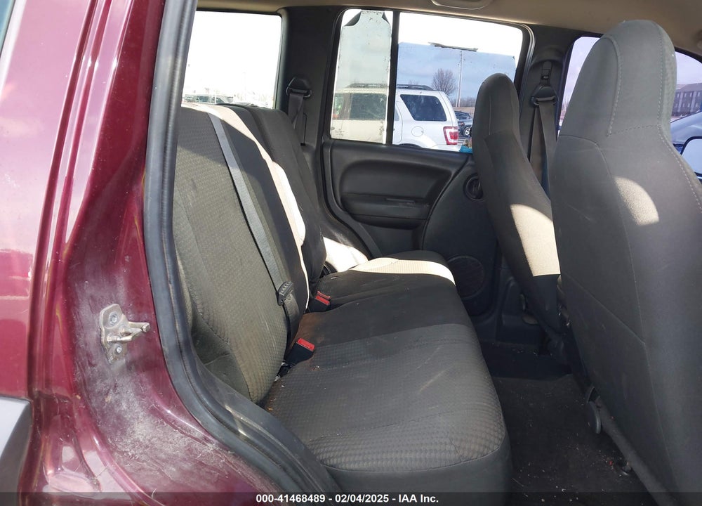 2003 JEEP LIBERTY SPORT VIN: 1J4GL48K13W508329