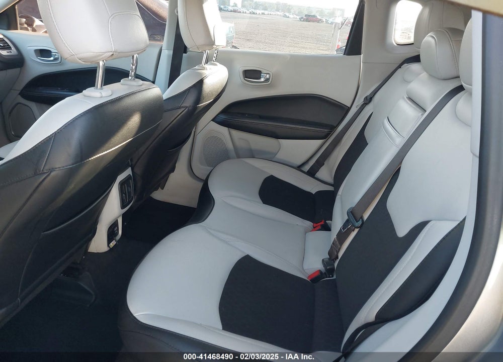 2019 JEEP COMPASS VIN: 3C4NJCBB0KT743606