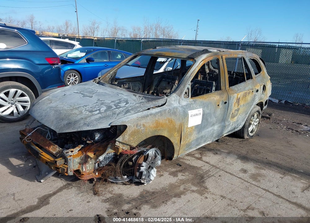 2012 HYUNDAI SANTA FE VIN: 5XYZG3AB3CG138473