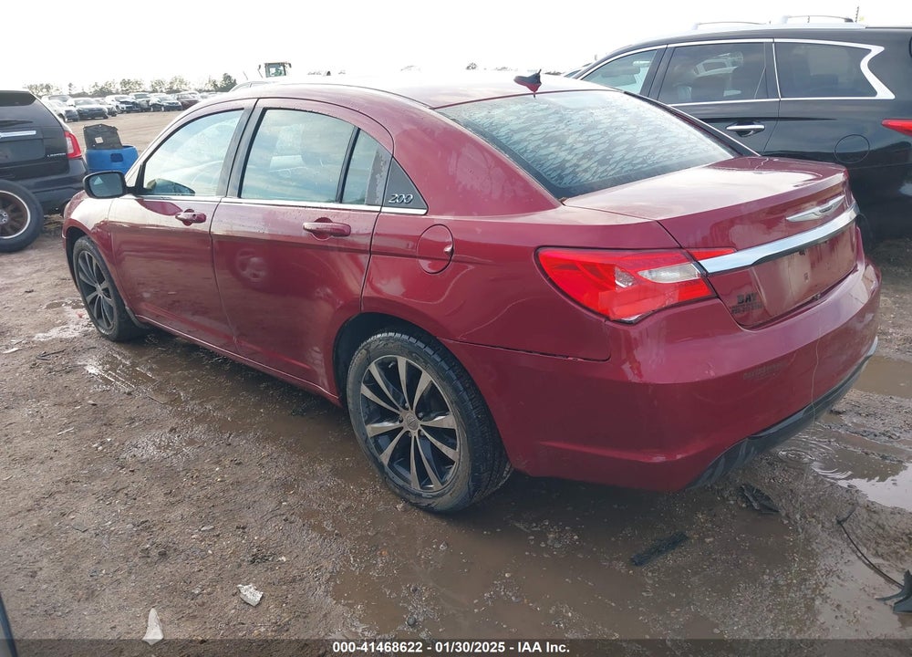 2013 CHRYSLER 200 VIN: 1C3CCBBB5DN679002