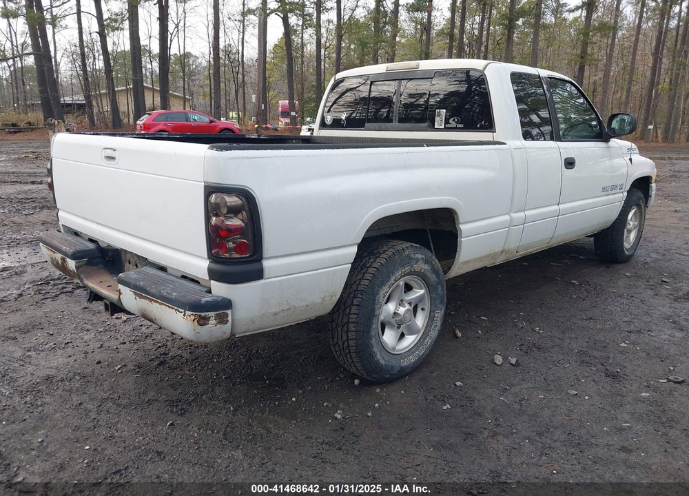 2001 DODGE RAM 1500 ST VIN: 3B7HC13Z61M246673