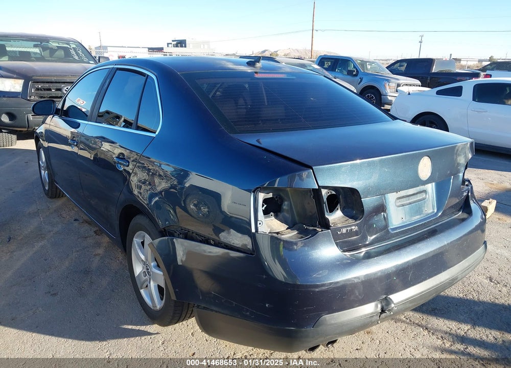 2008 VOLKSWAGEN JETTA VIN: 3VWRM71K48M178133