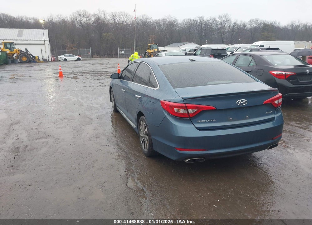 2015 HYUNDAI SONATA VIN: 5NPE34AF6FH086188
