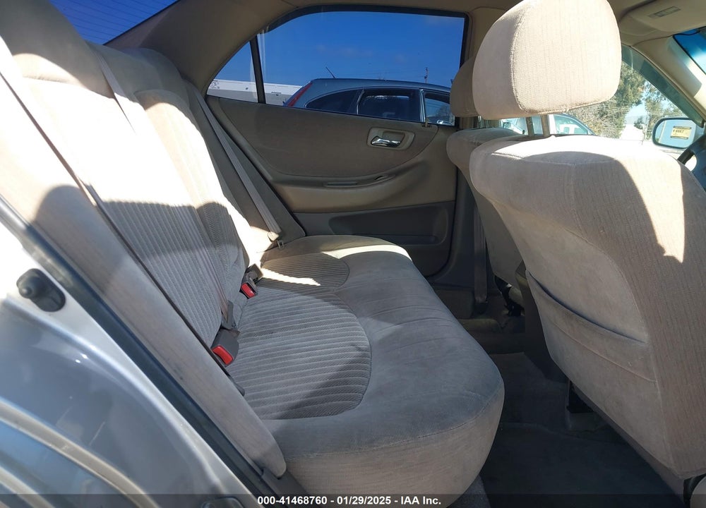 1998 HONDA ACCORD LX VIN: 1HGCG5640WA024254