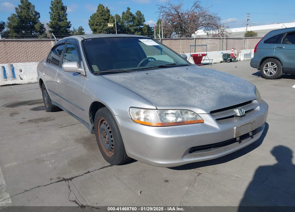 1998 HONDA ACCORD LX VIN: 1HGCG5640WA024254