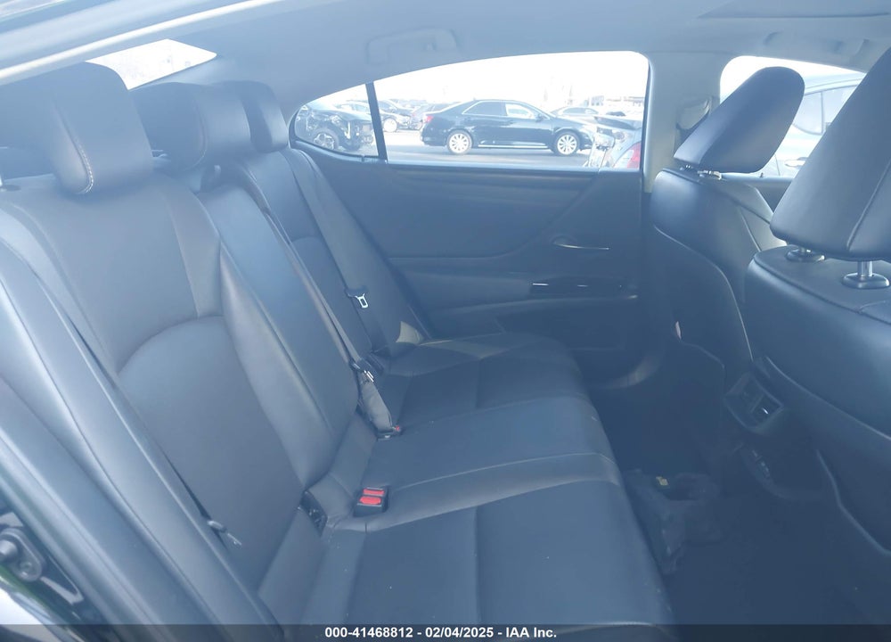 2022 LEXUS ES 300H VIN: 58ADA1C17NU020436