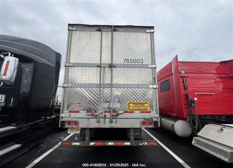 2015 UTILITY TRAILER MFG --- VIN: 1UYVS2537FM271803