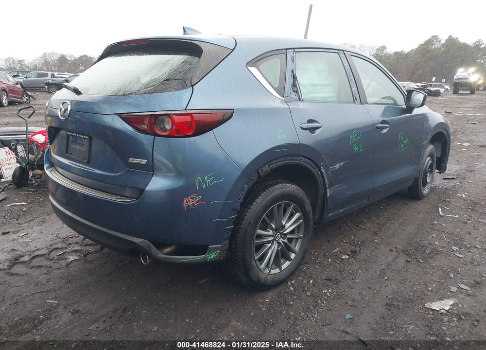 2018 MAZDA CX-5 SPORT VIN: JM3KFBBM8J0371371