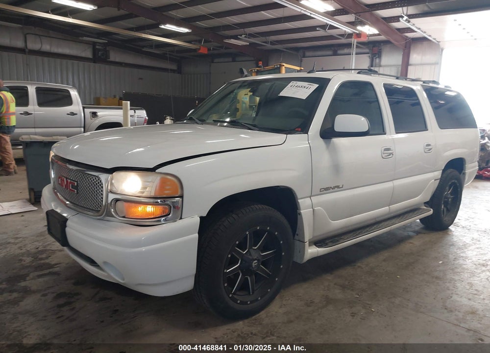 2005 GMC YUKON XL 1500 DENALI VIN: 1GKFK66U45J239896