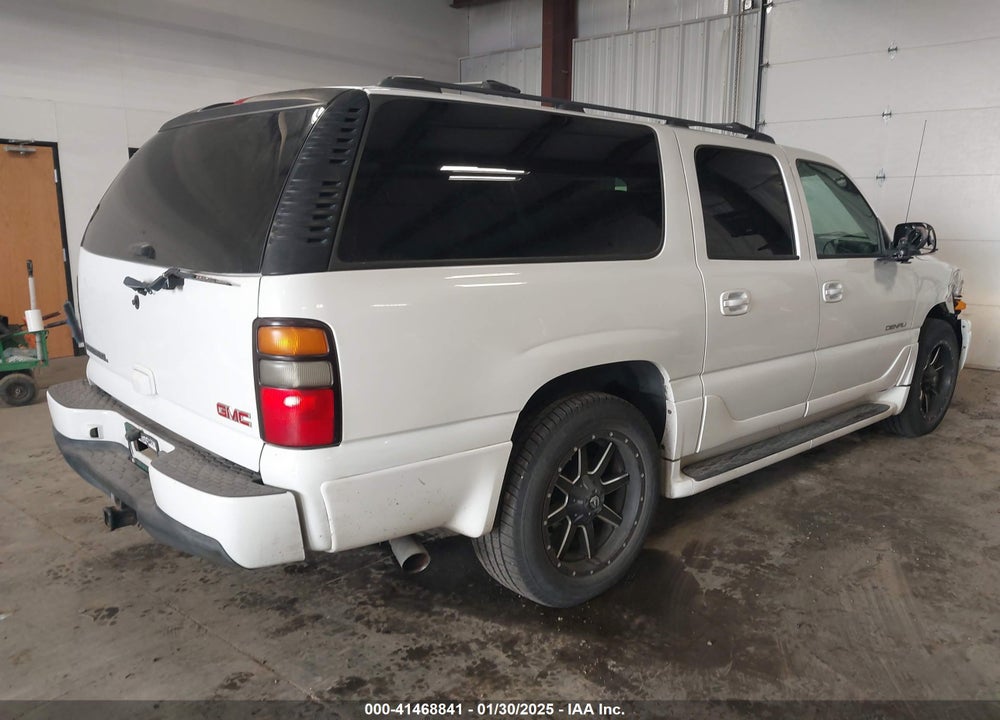 2005 GMC YUKON XL 1500 DENALI VIN: 1GKFK66U45J239896