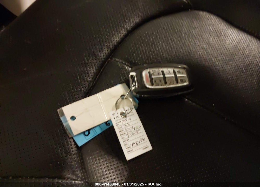 2022 CHRYSLER PACIFICA HYBRID VIN: 2C4RC1S71NR148136