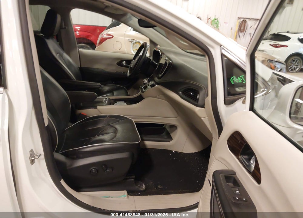 2022 CHRYSLER PACIFICA HYBRID VIN: 2C4RC1S71NR148136