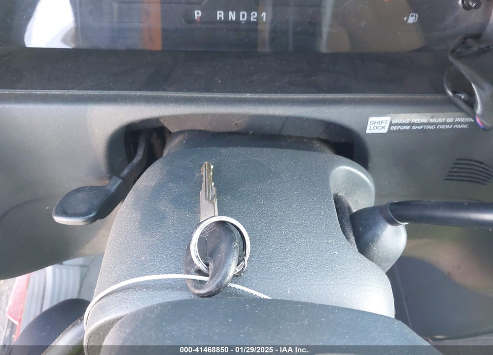2001 NISSAN QUEST GXE VIN: 4N2ZN15T81D821145