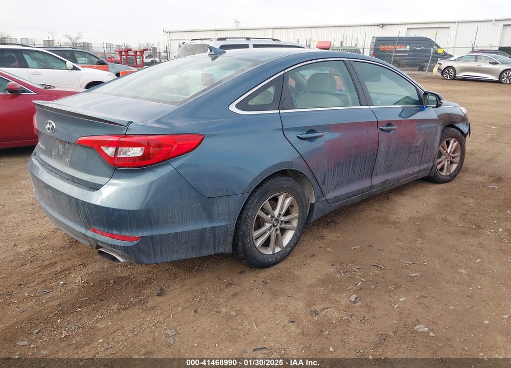 2015 HYUNDAI SONATA VIN: 5NPE24AF5FH205397