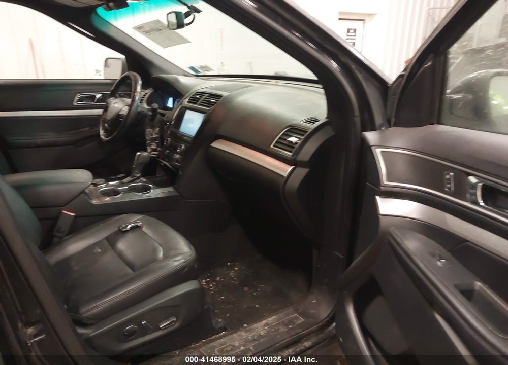2016 FORD EXPLORER XLT VIN: 1FM5K8DH8GGC29201