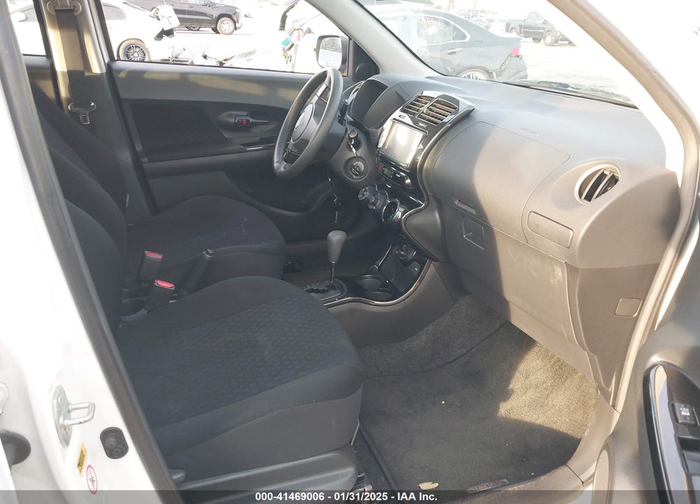 2009 TOYOTA SCION XD VIN: JTKKU10449J038997