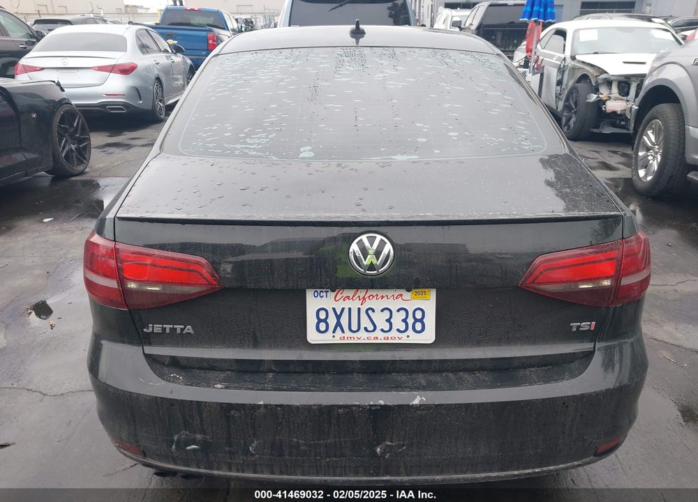 2016 VOLKSWAGEN JETTA 1.8T SPORT VIN: 3VWD17AJ9GM387456