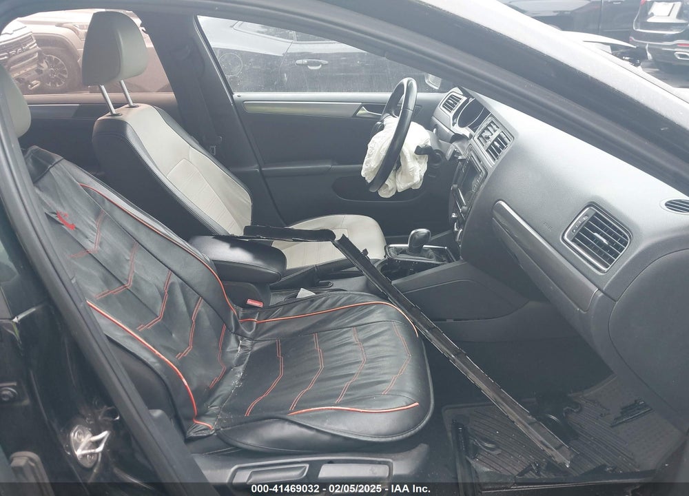 2016 VOLKSWAGEN JETTA 1.8T SPORT VIN: 3VWD17AJ9GM387456