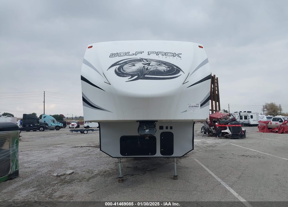 2019 FOREST RIVER WOLF PACK VIN: 5ZT3CTXB4K1212277