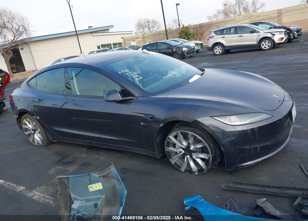 2024 TESLA MODEL 3 VIN: 5YJ3E1EB4RF844085