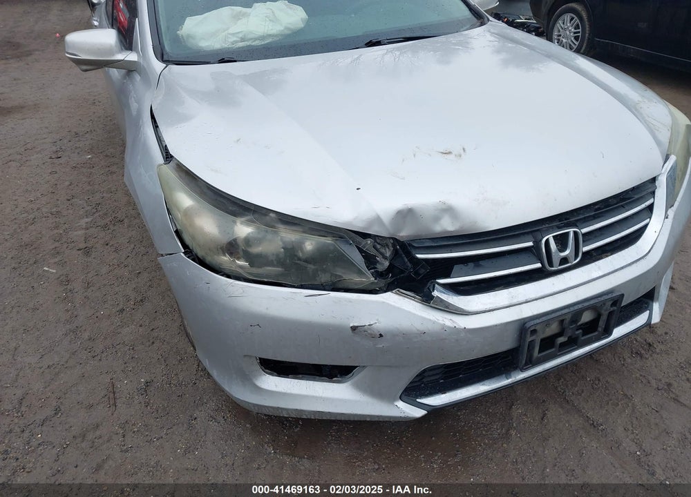 2015 HONDA ACCORD VIN: 1HGCR2F81FA154961