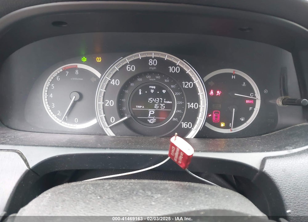 2015 HONDA ACCORD VIN: 1HGCR2F81FA154961