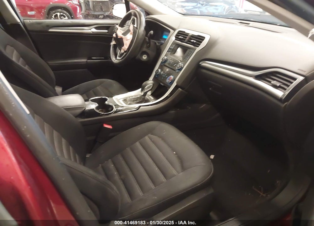 2014 FORD FUSION VIN: 3FA6P0H72ER200821