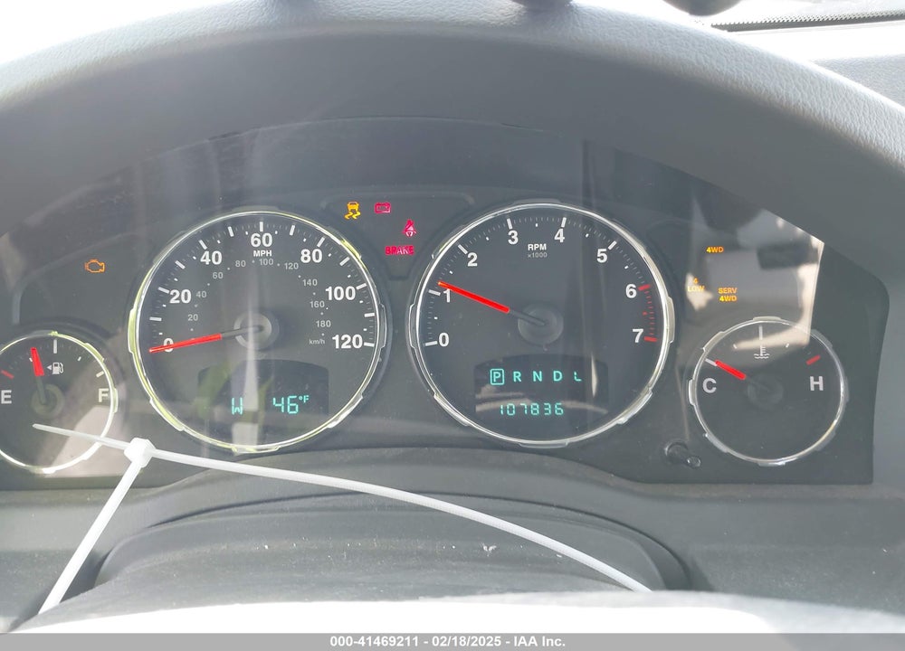 2008 JEEP LIBERTY VIN: 1J8GN28K48W178318