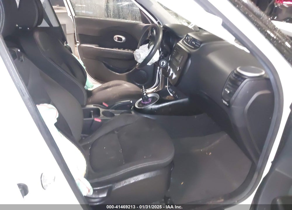 2016 KIA SOUL VIN: KNDJN2A27G7838884