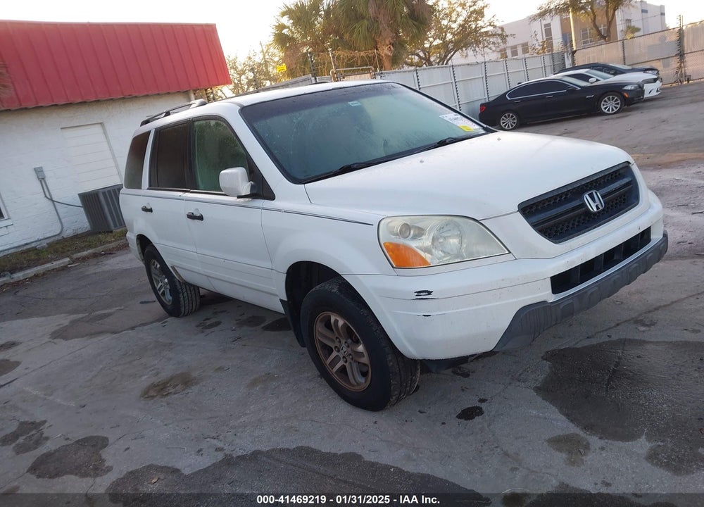 2005 HONDA PILOT EX-L VIN: 5FNYF18515B053807