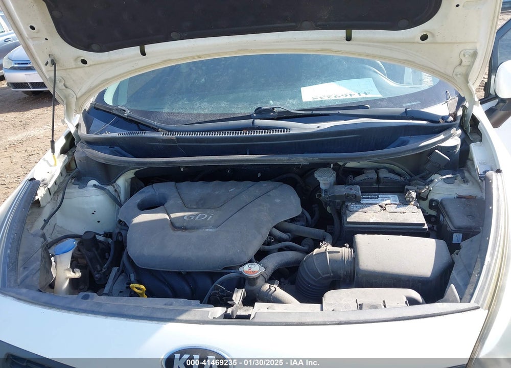 2014 KIA RIO VIN: KNADM4A34E6370746