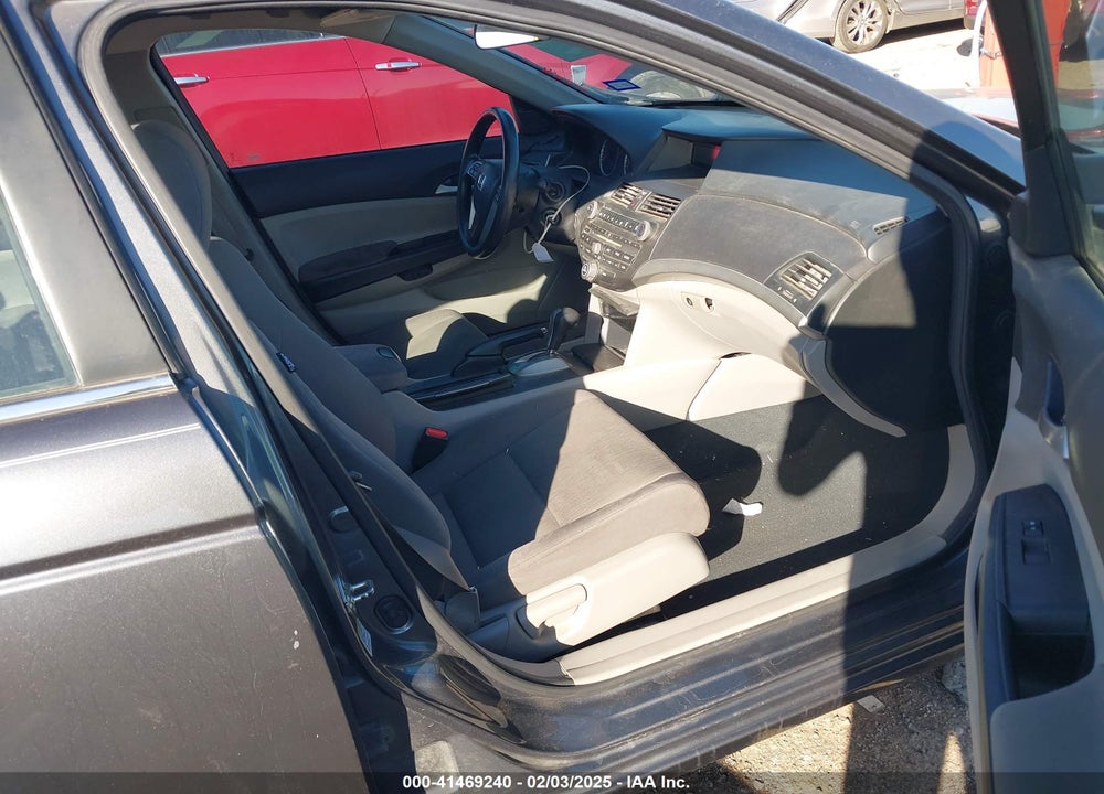 2012 HONDA ACCORD VIN: 1HGCP2F34CA029586