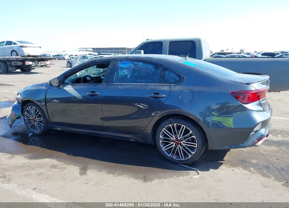 2023 KIA FORTE GT VIN: 3KPF44AC5PE519741