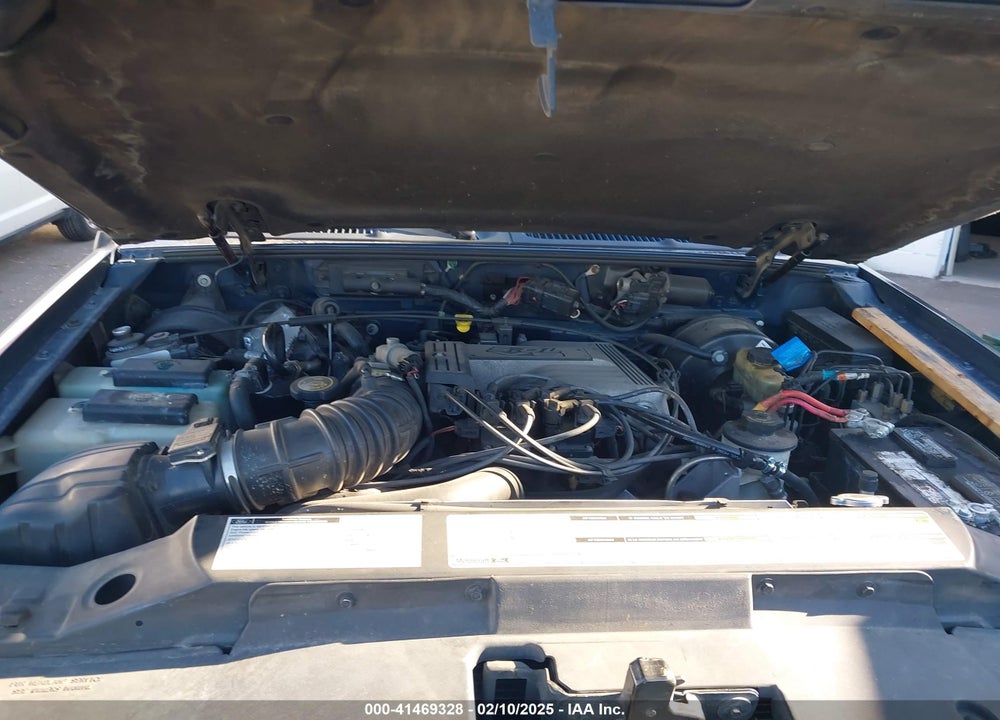 2001 MERCURY MOUNTAINEER VIN: 4M2DU86PX1UJ13192