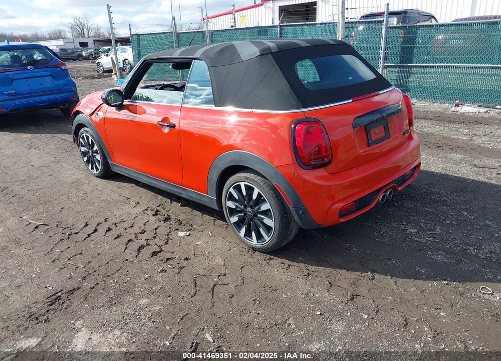 2021 MINI CONVERTIBLE COOPER S VIN: WMWWJ5C09M3M08577