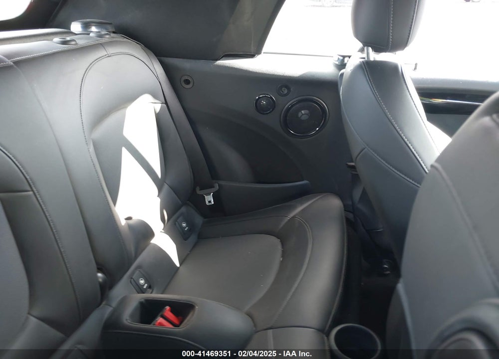 2021 MINI CONVERTIBLE COOPER S VIN: WMWWJ5C09M3M08577