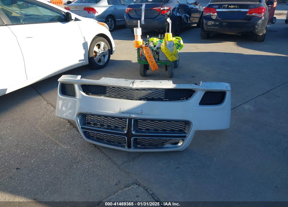 2011 DODGE CHARGER VIN: 2B3CL3CG4BH606545
