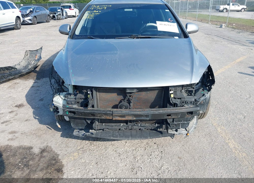 2012 HYUNDAI ELANTRA TOURING GLS VIN: KMHDB8AE1CU136005