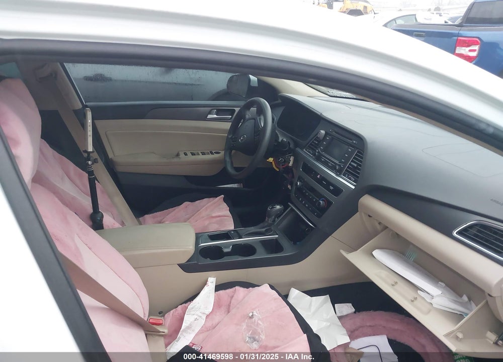 2015 HYUNDAI SONATA SPORT VIN: 5NPE34AF8FH067531