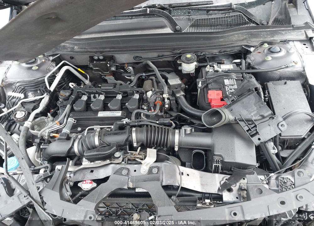 2019 HONDA ACCORD VIN: 1HGCV1F13KA120717