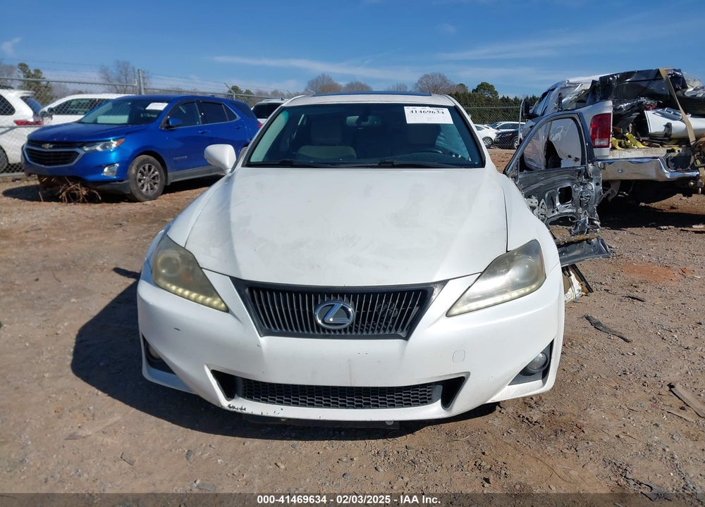2011 LEXUS IS VIN: JTHBF5C22B5138659