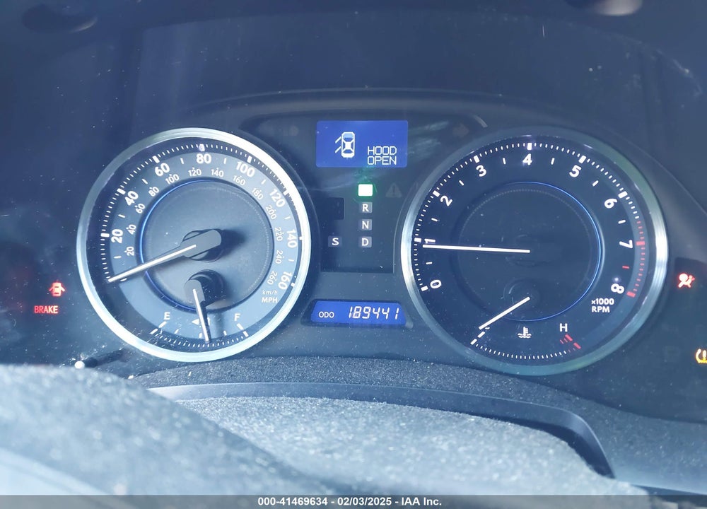 2011 LEXUS IS VIN: JTHBF5C22B5138659
