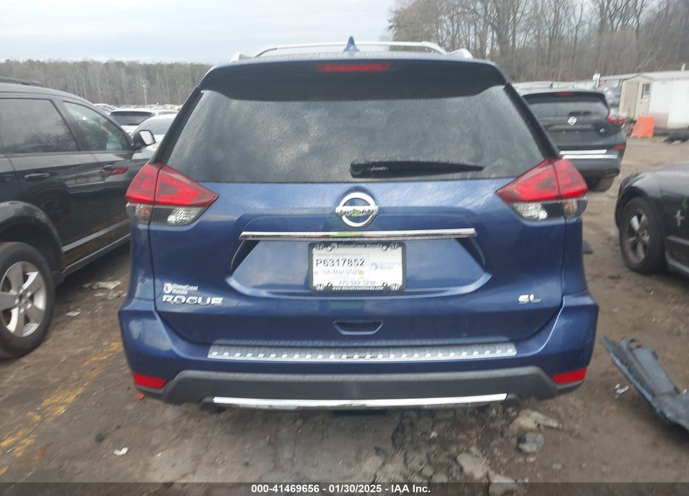 2018 NISSAN ROGUE VIN: JN8AT2MT5JW491521